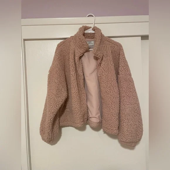 UO Pink Teddy Jacket - Picture 1 of 4